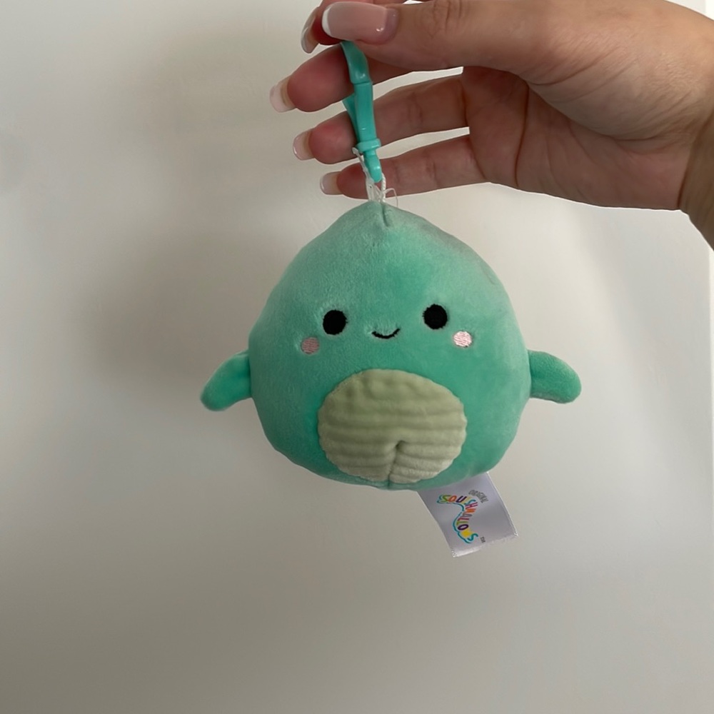 Squishmallow Nessie Clip